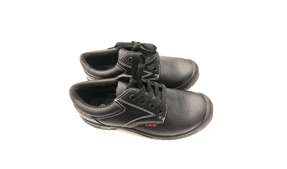 safety shoes.jpg