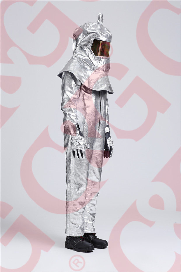 aluminized coverall26