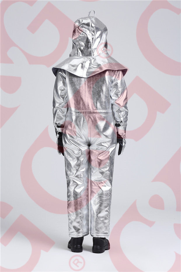 aluminized coverall27