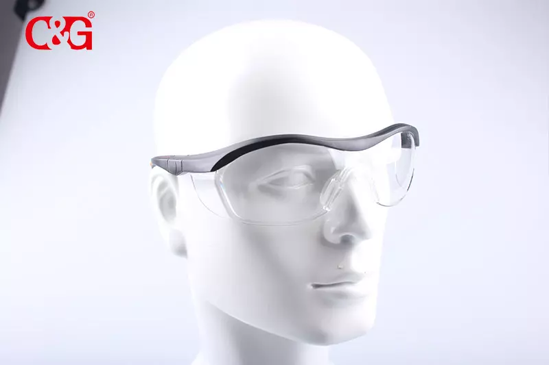 Adjustable length safety functions protective glasses/eyewear