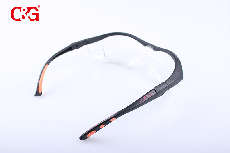 Adjustable length safety functions protective glasses/eyewear