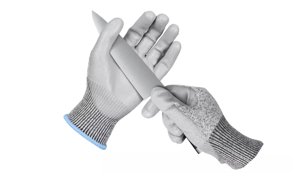 Anti-cut gloves: a great helper to protect your hands